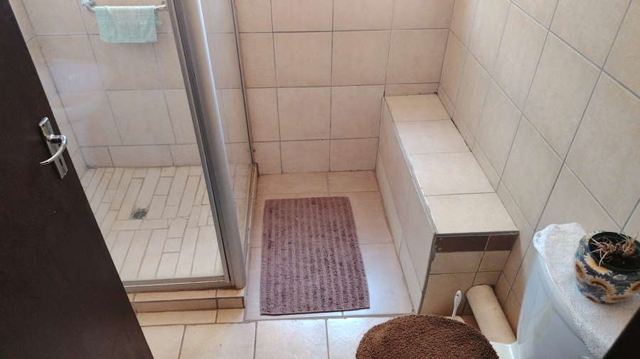 4 Bedroom Property for Sale in Wilkoppies North West
